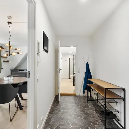דירה Modern Scandinavian In Center